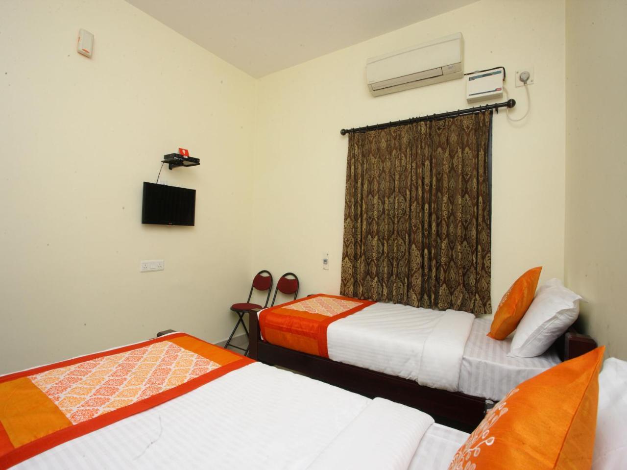 Hotel Oyo 10465 Koyambedu Chennai Exterior foto