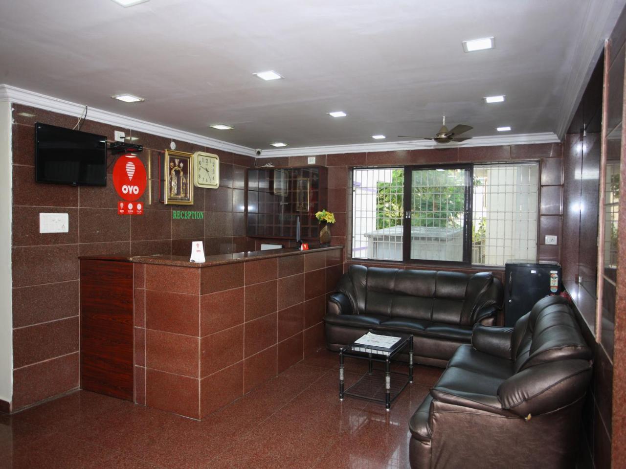 Hotel Oyo 10465 Koyambedu Chennai Exterior foto